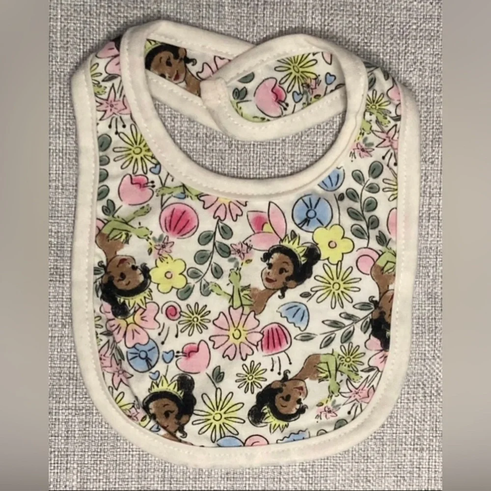 Disney The Princess and the Frog Tiana Floral Bib Set